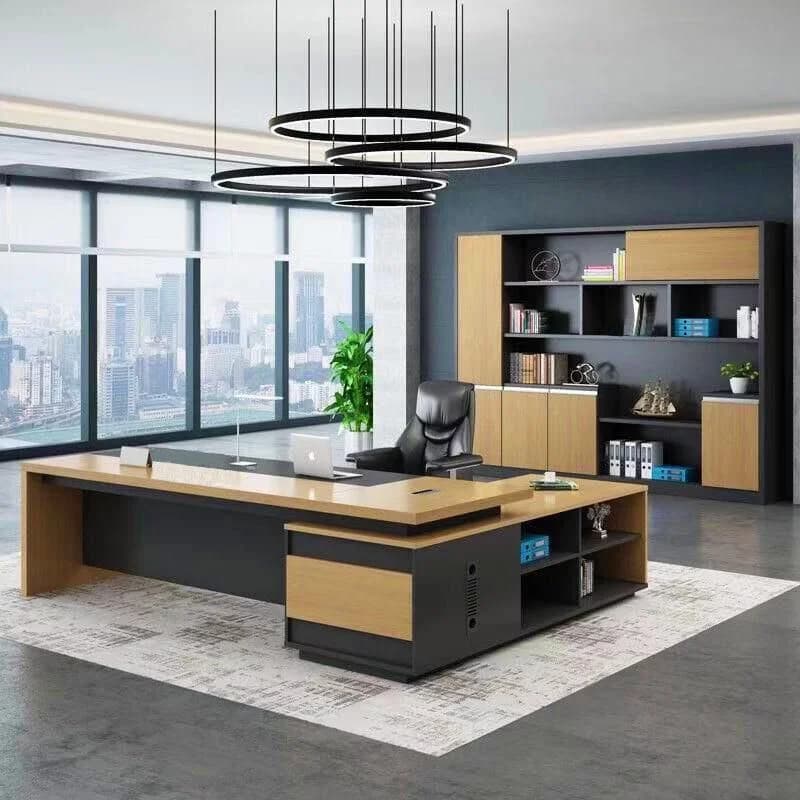 Modern desk