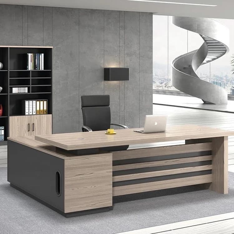 Manger Desk